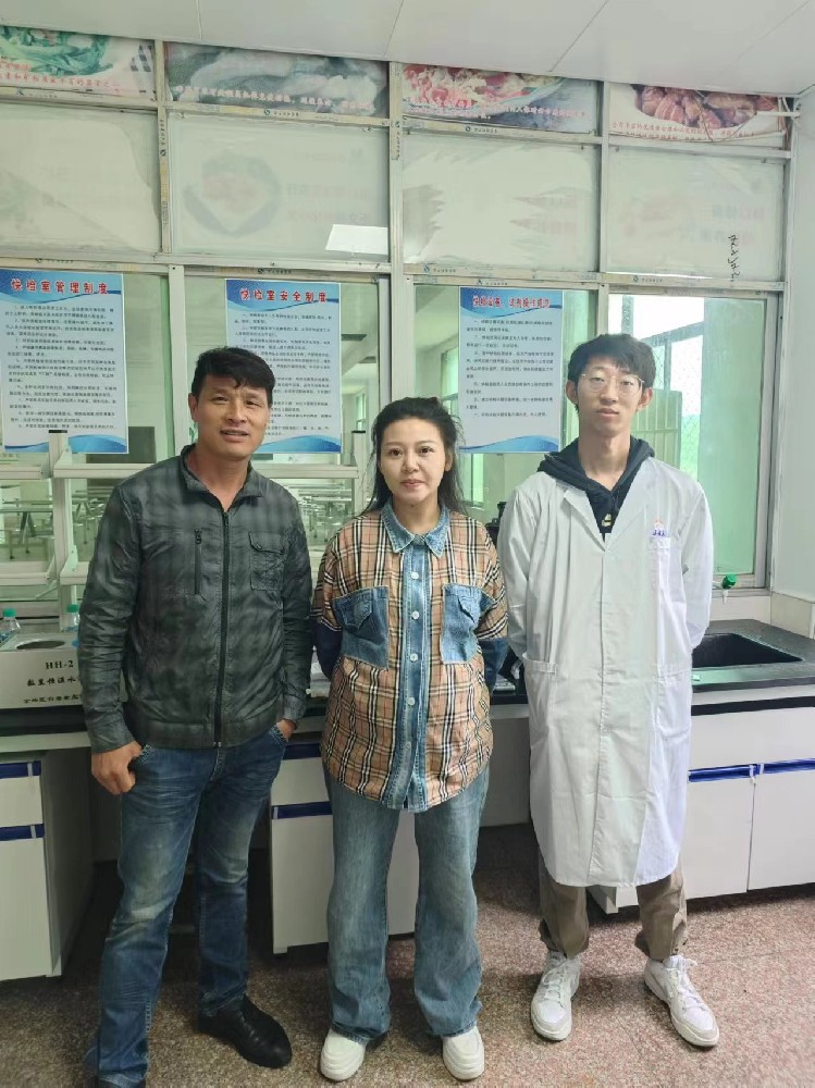 山東萊恩德食品安全檢測儀走進江西省新余市逸夫小學，為師生食品安全保駕護航